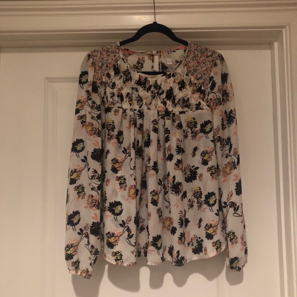 Floral top